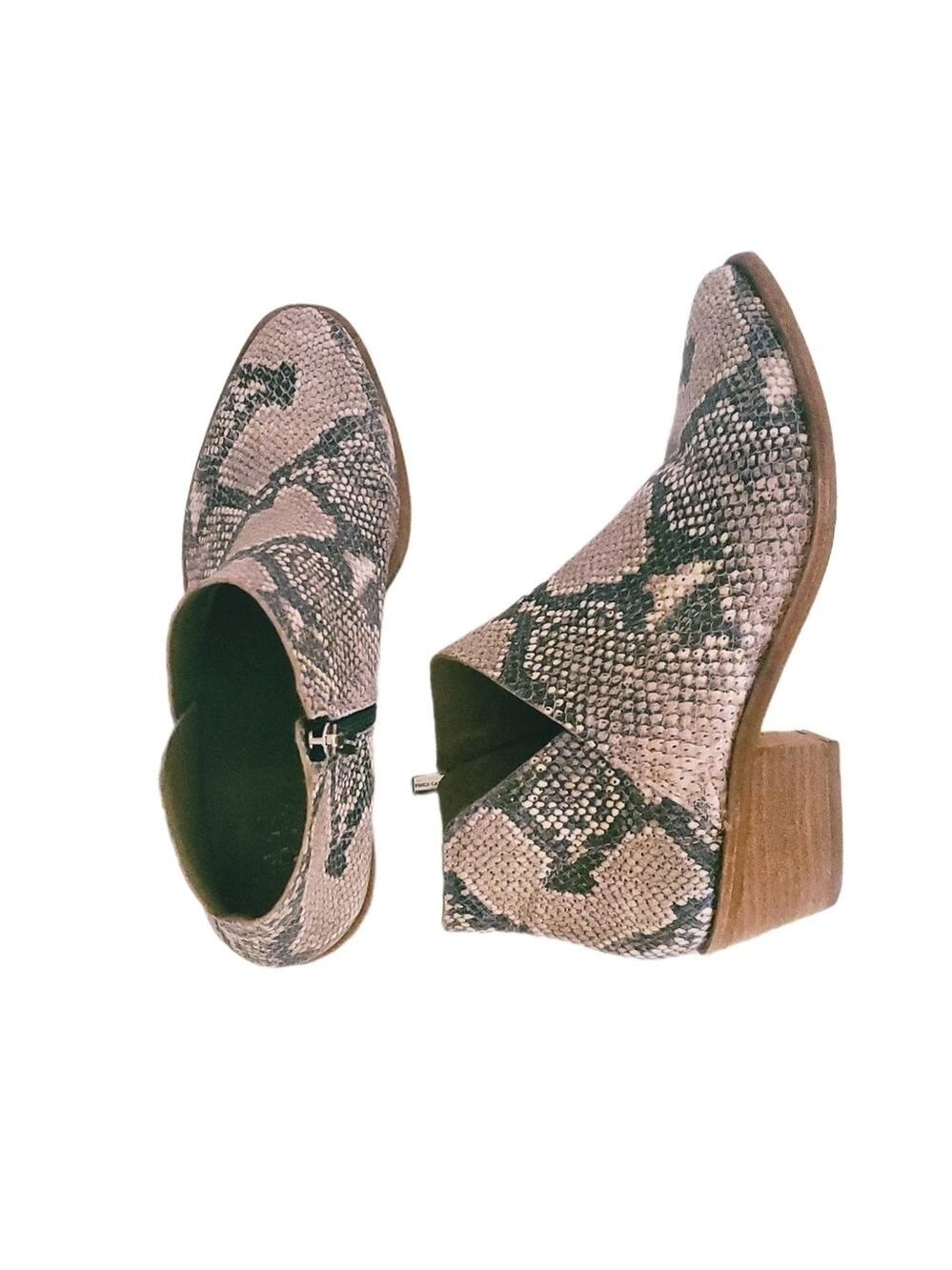 VINCE CAMUTO Snakeskin Print Leather Booties Women's Size 9 with 1.5" Heel EUC